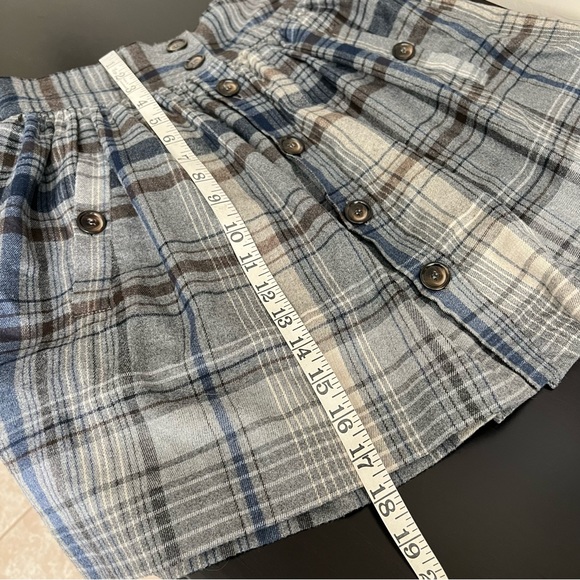 French Connection flanel plaid miniskirt w. pockets, lined, button front,4(XS) - Picture 8 of 10